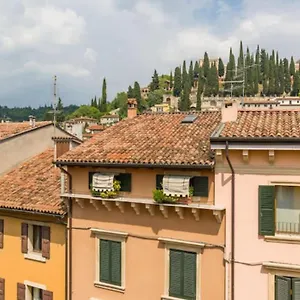 Apartamento Luxury Design Apt With Amazing View, Verona