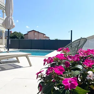 https://apartment-komljenovic.in-istria.net